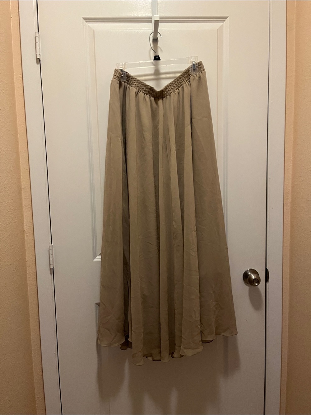 Elegant Tan Maxi Skirt with Elastic Waist